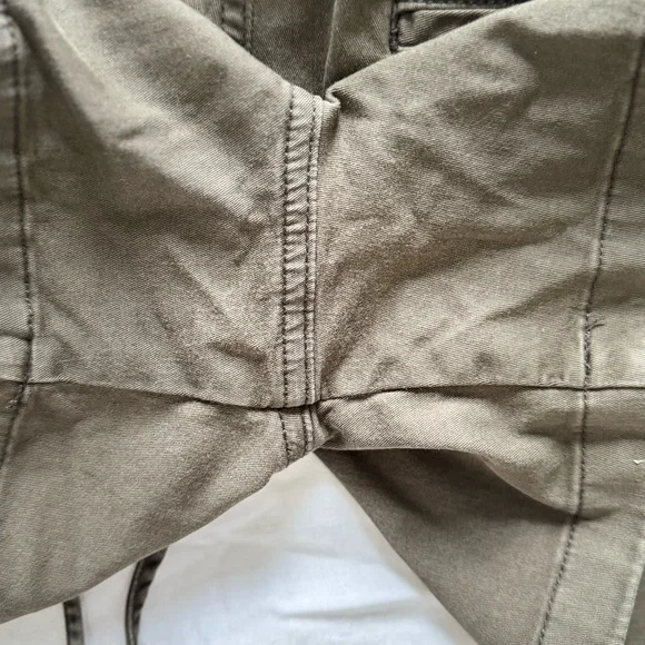 White House Black Market Green shorts size 12 - Picture 9 of 11